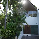 Villa Dancing Garden In Nusa Dua